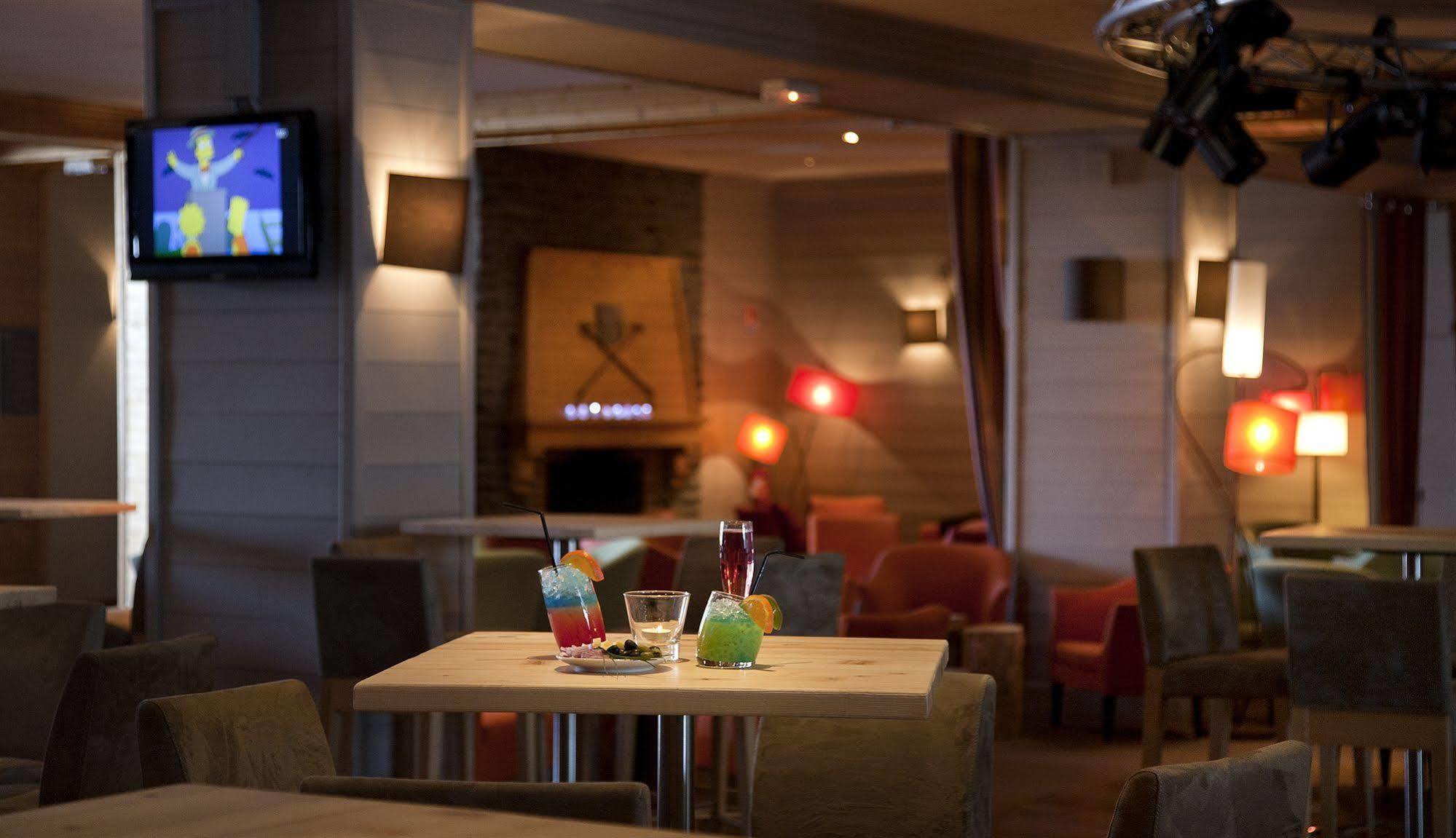 Les Arcs  Hotel Club Mmv Altitude **** מראה חיצוני תמונה